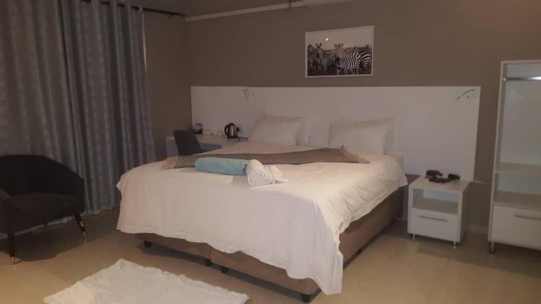 Legends Executive Lodge Choma Екстериор снимка