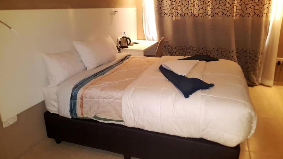 Legends Executive Lodge Choma Екстериор снимка